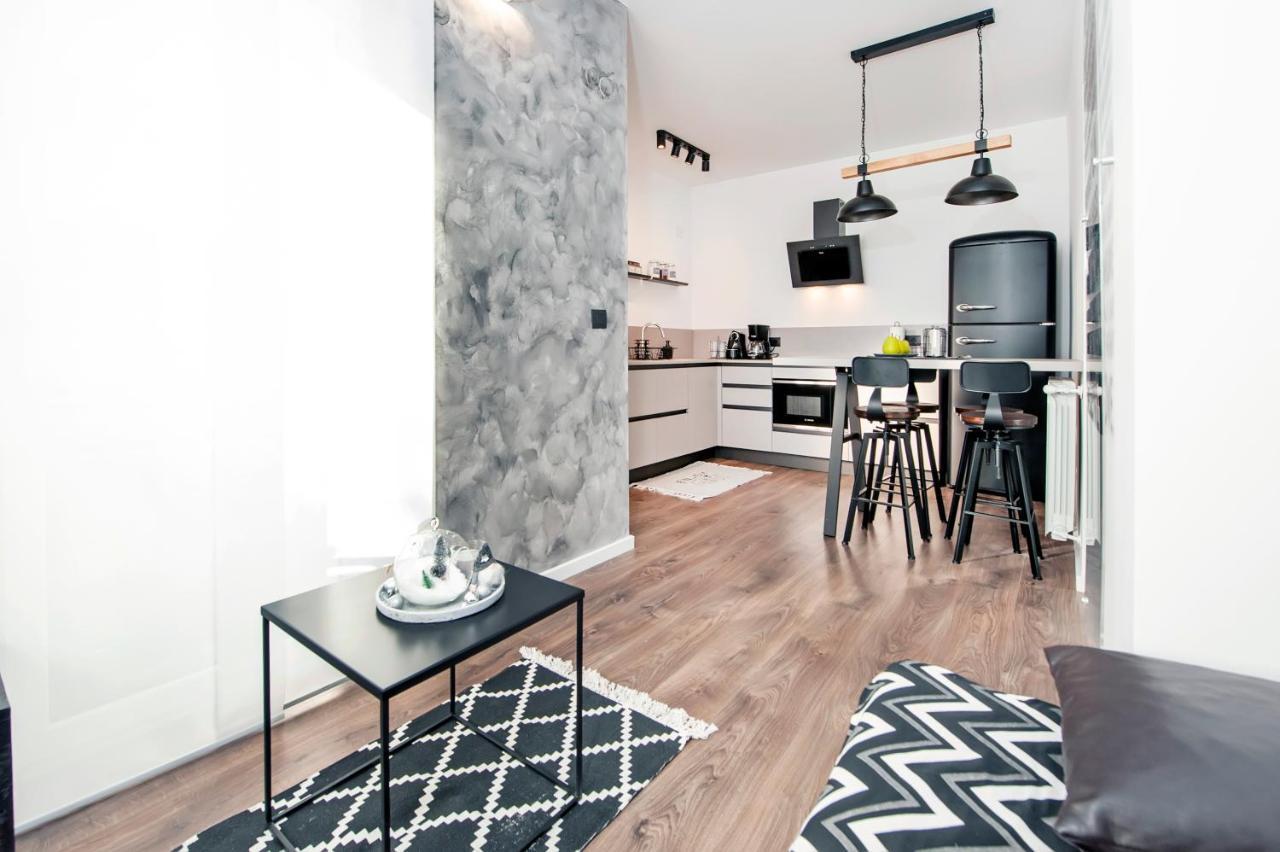 Apartment Margita Ровінь Екстер'єр фото